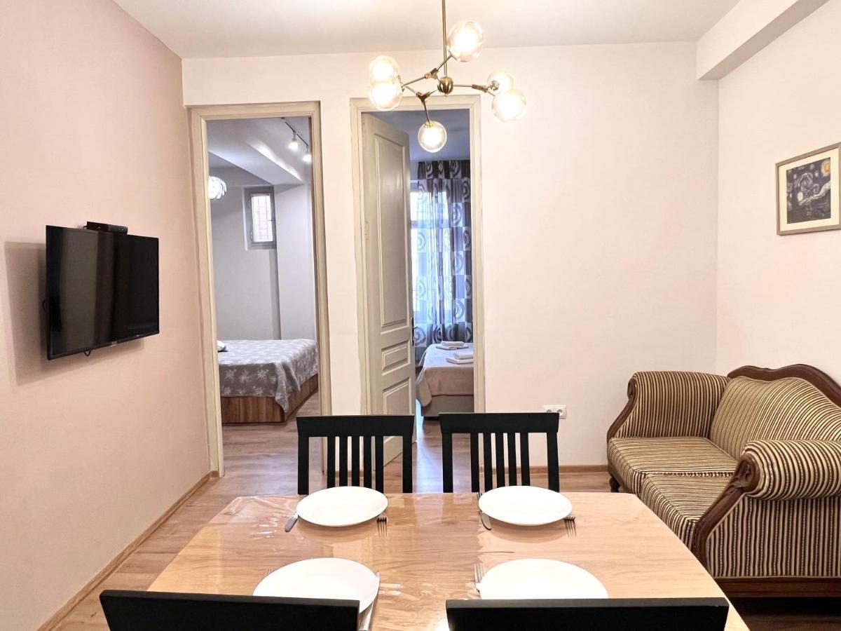 Leselidze Apartament Тбилиси Экстерьер фото