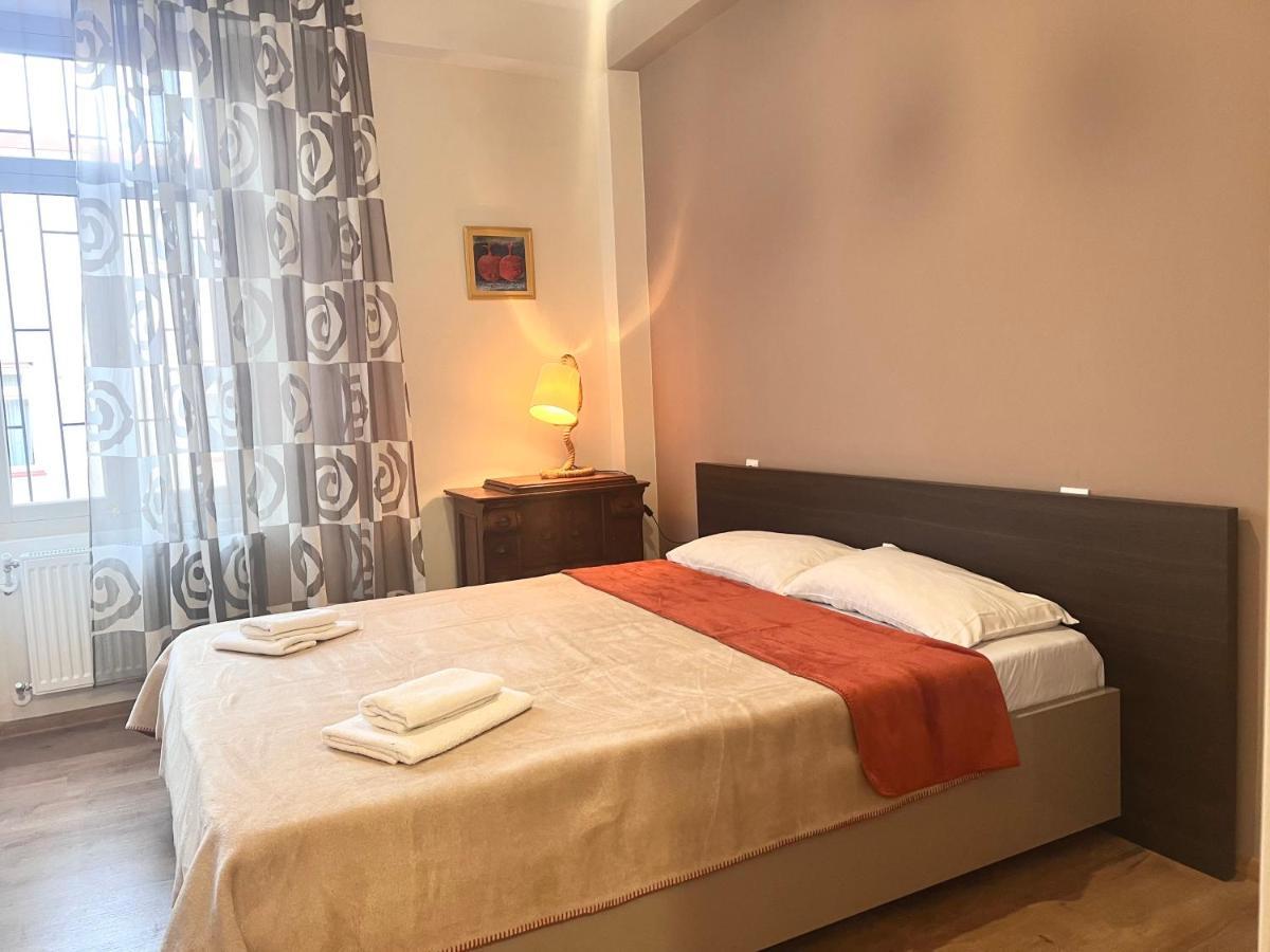 Leselidze Apartament Тбилиси Экстерьер фото
