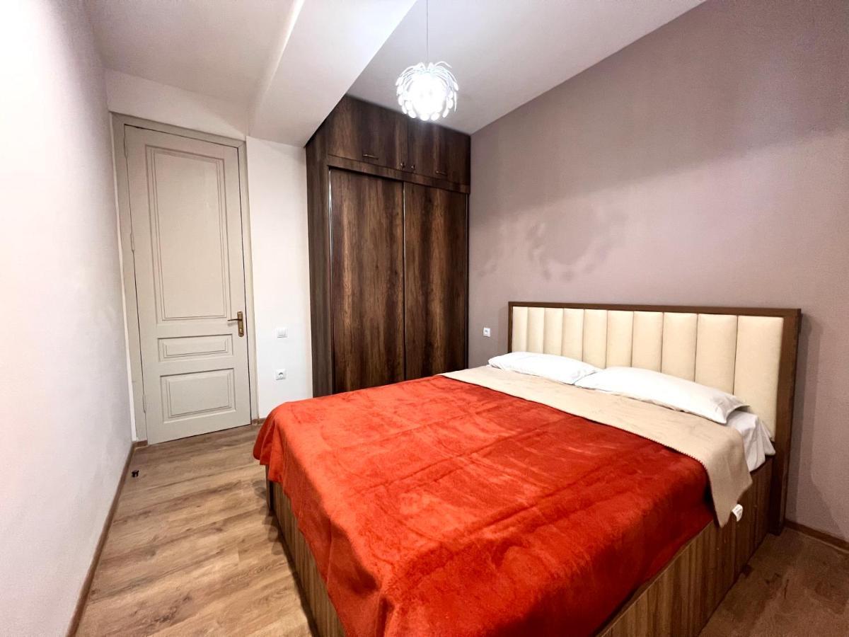 Leselidze Apartament Тбилиси Экстерьер фото