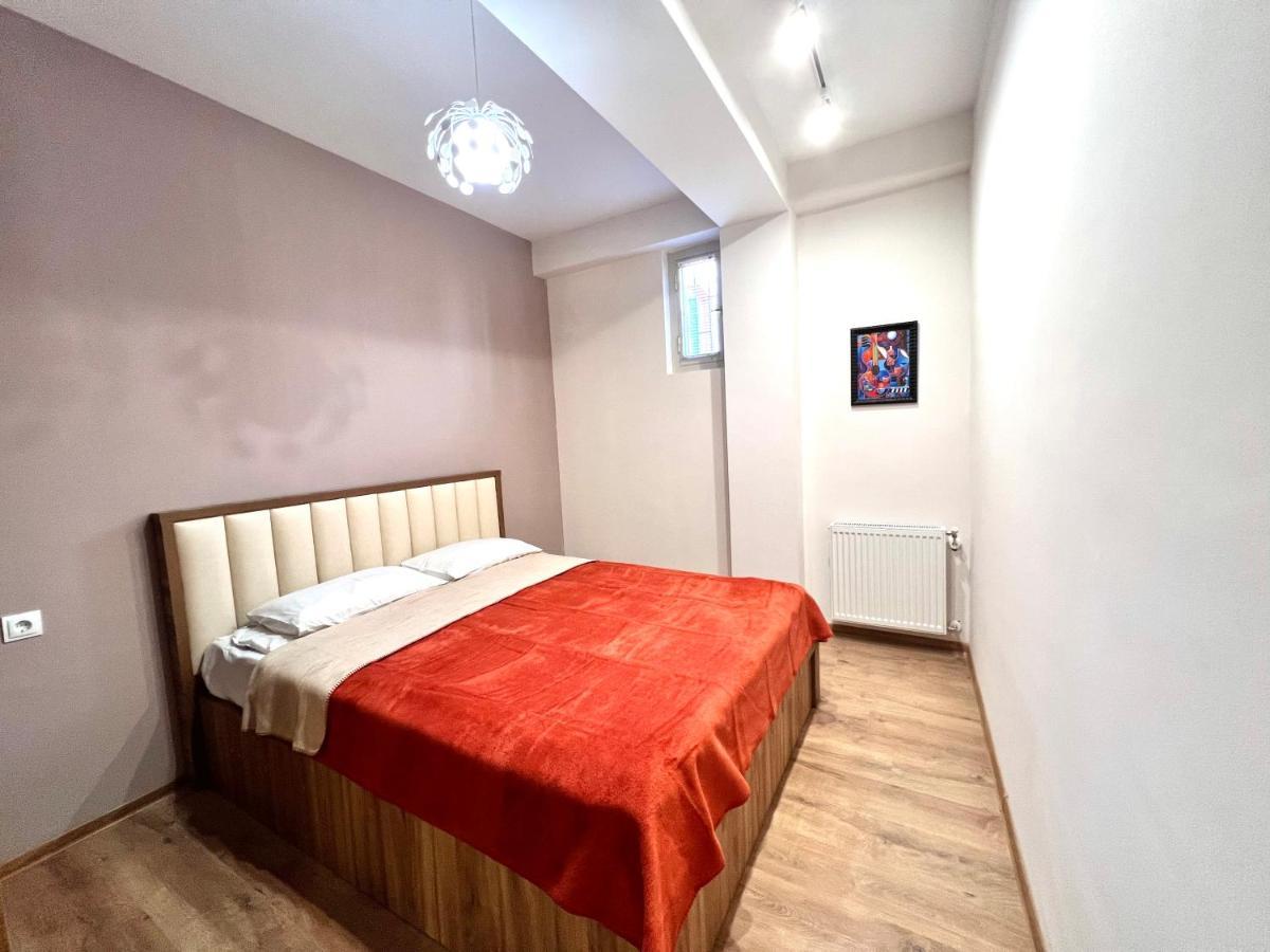 Leselidze Apartament Тбилиси Экстерьер фото