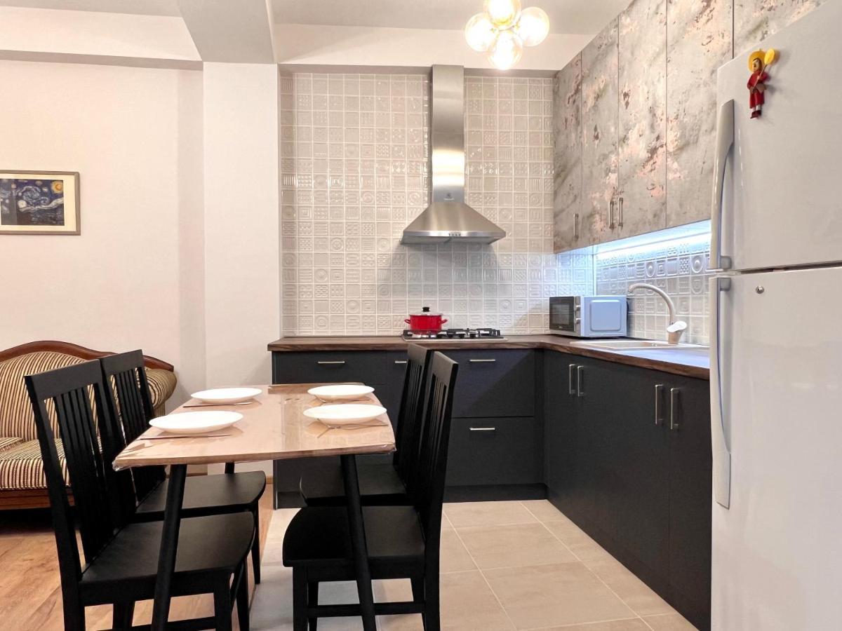 Leselidze Apartament Тбилиси Экстерьер фото